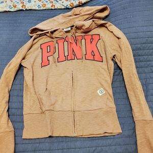 Campus zip up